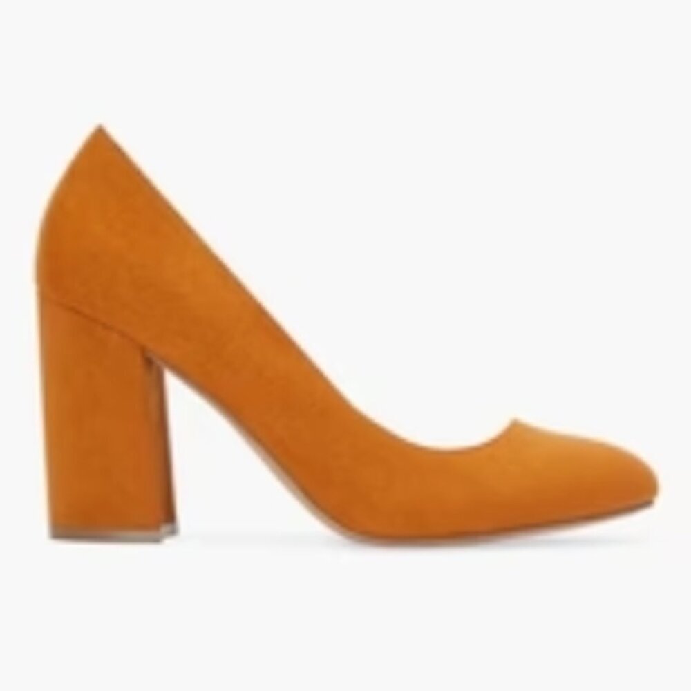 ShoeDazzle Daphne Block Heel Pump Camel Size 9 NWT